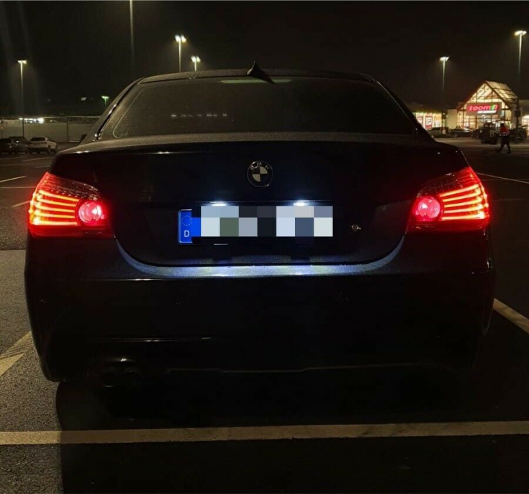 LED Upgrade Design Rückleuchten für BMW 5er E60 Limousine 03-07 rot/klar LCI Optik